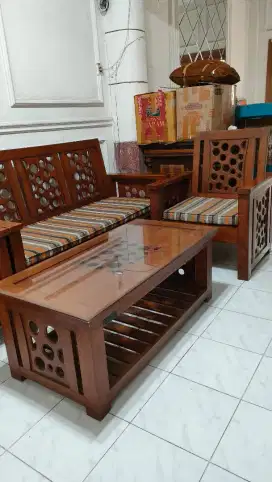 Jual 1 Set Kursi Jati Minimalis