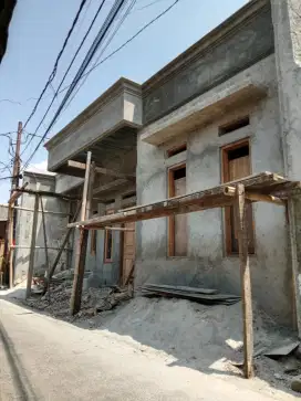 Rumah murah bangunan siap huni strategis