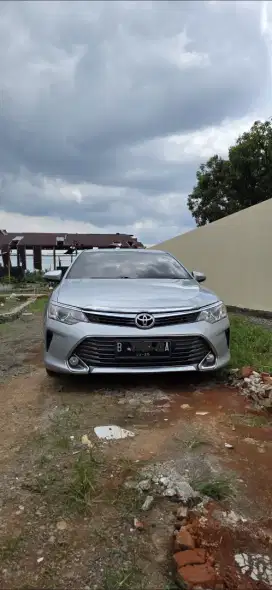 Toyota Camry 2.5V 2015 AT