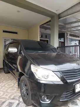Toyota Kijang Innova 2012 Diesel