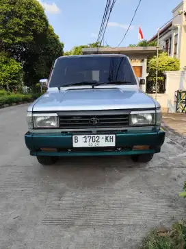 Kijang Super Jantan Th 1995