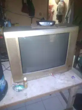 Jual tv 21 inc Sama set box