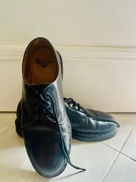 Sepatu Dr. Martens 1461 Original – Size 43 / UK 9 – Jogja