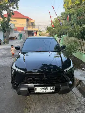 Di jual karna mau ganti mobil