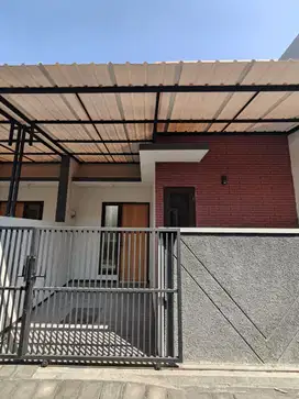 Di Jual Rumah Baru Karang Empat