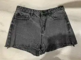 Celana pendek jeans - stradivarius