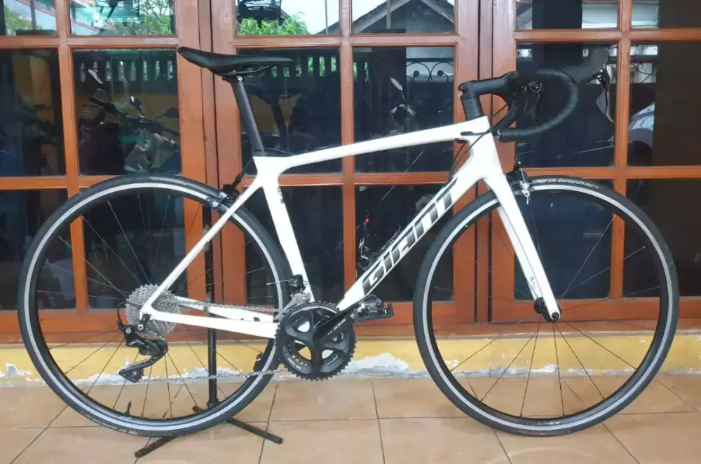 Road Bike GIANT TCR ADVANCED 2 KOM