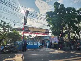 Lowongan driver Ta ksi BB Jakarta Timur