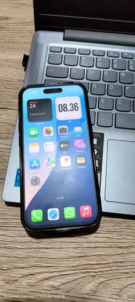 iPhone 15 (128) biru Garansi On.