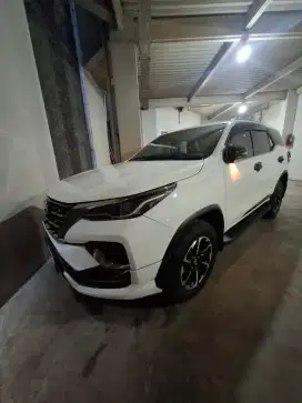 Fortuner GR SPORT 2.8 2022