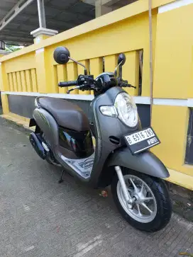 Honda scoopy 2018 km low pajak hidup