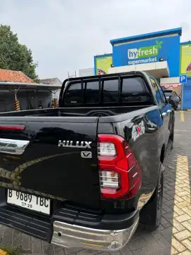 Toyota Hilux V 2023