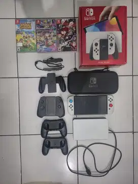 Nintendo Switch OLED OFW + 3 Kaset COD ONLY