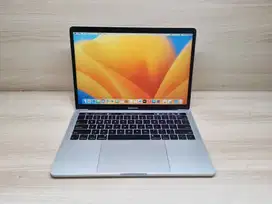 Macbook Pro 2019 Touchbar 13inch Core i5 8GB 512GB