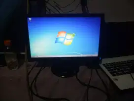Monitor LED Acer 16inch gambar jernih