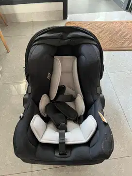 Nuna Pipa Next Carseat