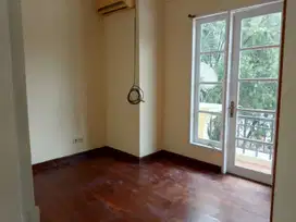Di Jual Rumah Puspita Loka BSD Super Murah