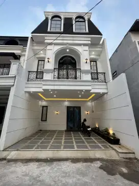 Dijual Rumah Cluster Dekat Stasiun Lenteng Agung Jagakarsa Jakarta