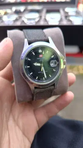 Jam Tangan Swiss Army