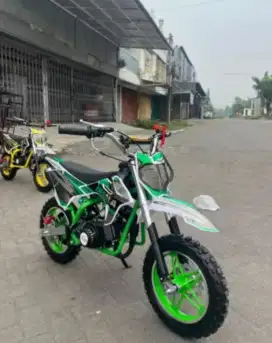 Minitrail Anak 50Cc Mesin 2Tak sudah Double starter dan knalpot