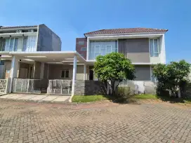 Rumah 2 Lantai Villa Puncak Tidar