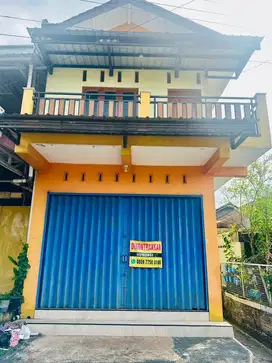 Dikontrakan Ruko Bangunan Baru 2 Lantai Lokasi Strategis