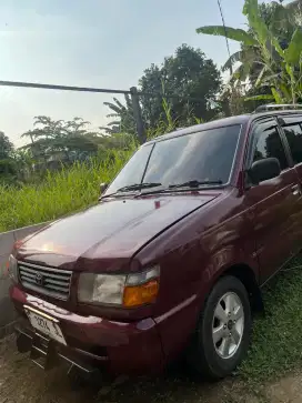Kijang kapsul th 1998
