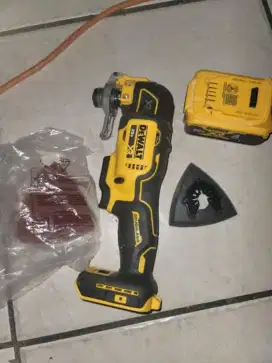 Multi tool dewalt