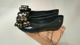 Sepatu Melissa Black