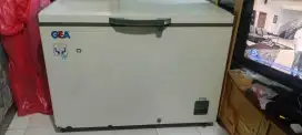 chest freezer merk gea cocok buat frozen