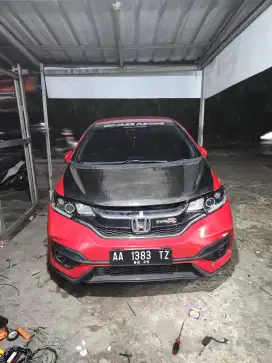 JUAL HONDA JAZZ RS 1.5 BESIN MT 2015 UP FACELITE
