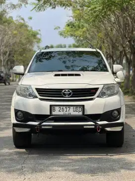FORTUNER VNT TRD 2013 AT KM LOW