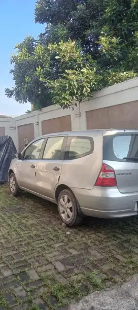 Dijual Grand Livina 2008 manual