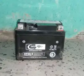 Aki Kering Motor