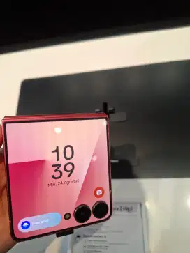SAMSUNG GALAXY Z FOLD7 DAN FLIP7