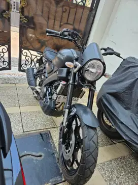 Yamaha Xsr 2022 pake kuliah km 12.500 hitam