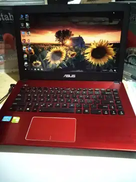 ASUS i7 / RAM 12 GB /SSD 120 GB / 500 GB