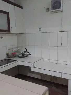 DISEWAKAN RUMAH DI DEPOK LAMA