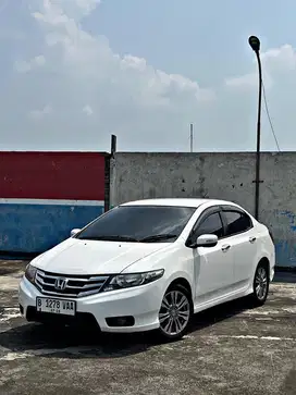 (CASH)Honda City E/RS a/t 2013
