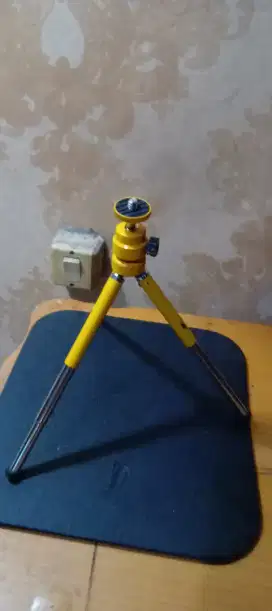 Tripod kamera mini siap pakai nego cod rungkut gan