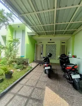 RUMAH MEWAH SIAP HUNI PERMATA JINGGA SUHAT DEKAT UB