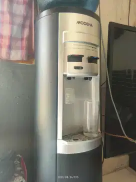 Dispenser merek modena