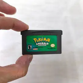 Kaset Game Nitendo GBA Pokemon Emerald Original