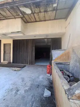 Dijual Cepat Rumah 2 Lantai di Sawit Raya – Cocok Hunian, Kantor, Kost