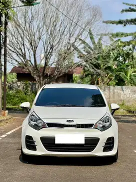 Kia Rio All new 2015 putih