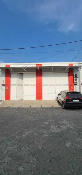 Dijual Cepat Gudang 2 unit jadi 1 + Kantor di Pegudangan Tritan Betro