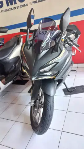 CBR150R ABS BISA KREDIT MURAH DP 500RIBU