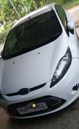 Ford fiesta 2012
