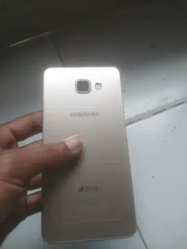 Hp samsung a72016 ram 3/32gb mesin 100% aman hidup normal minus lcd aj