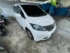 2012 HONDA FREED Type S 1.5 A/T